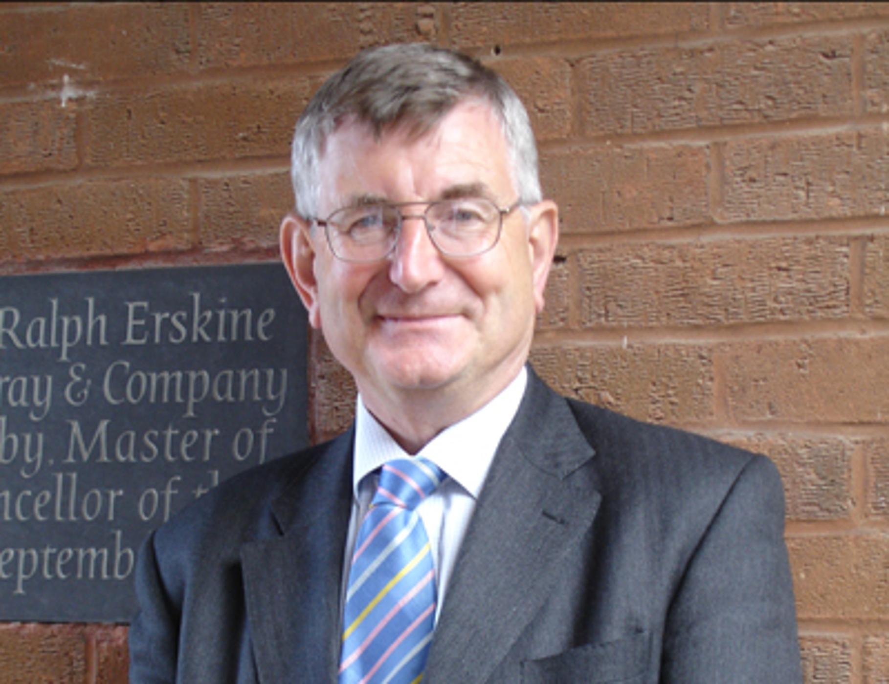 Sir Martin Harris - Fifty years of change in the English university system; Three decades in leadership positions